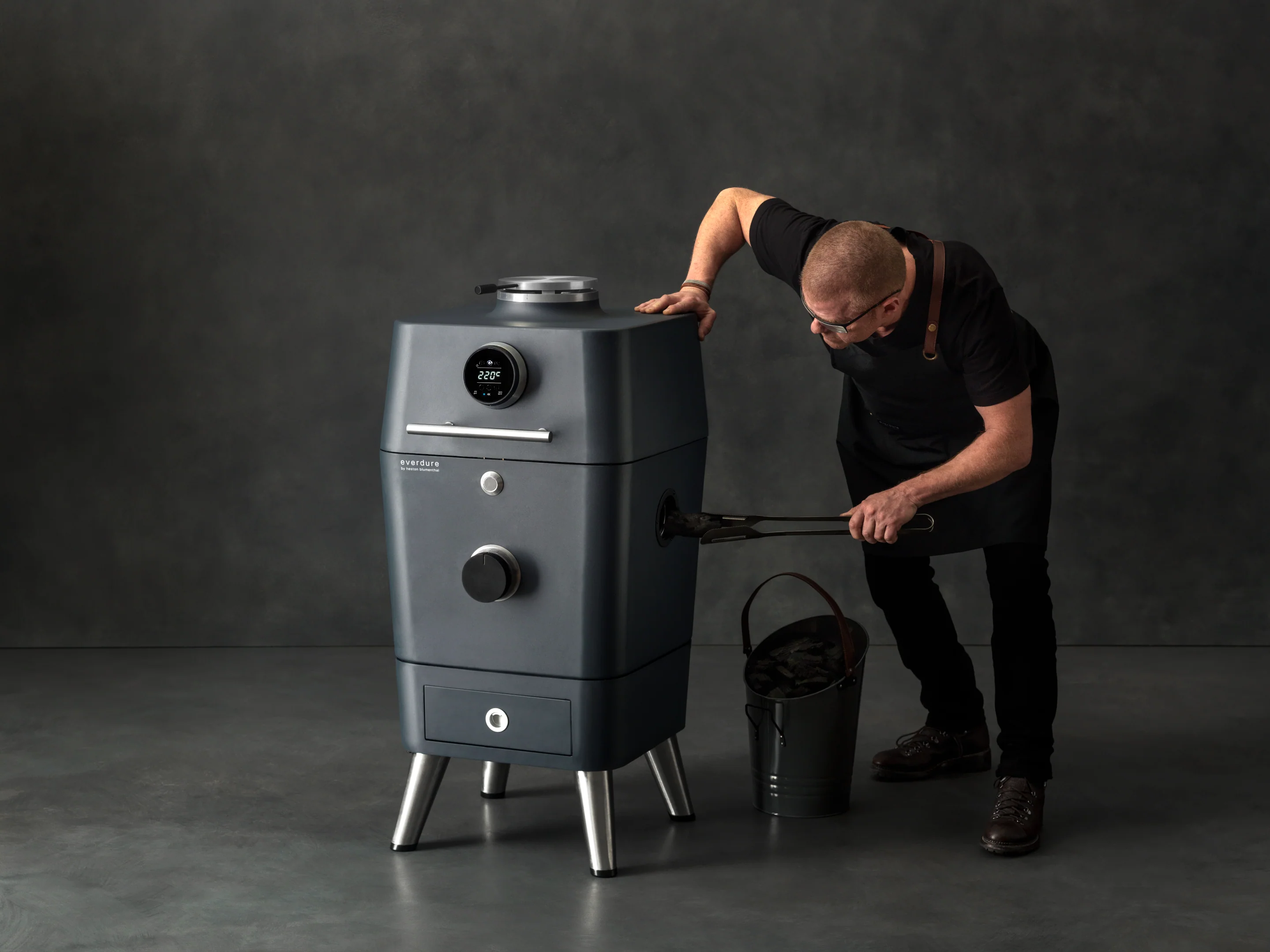 Barbecue a Carbone Everdure 4K - Image 13